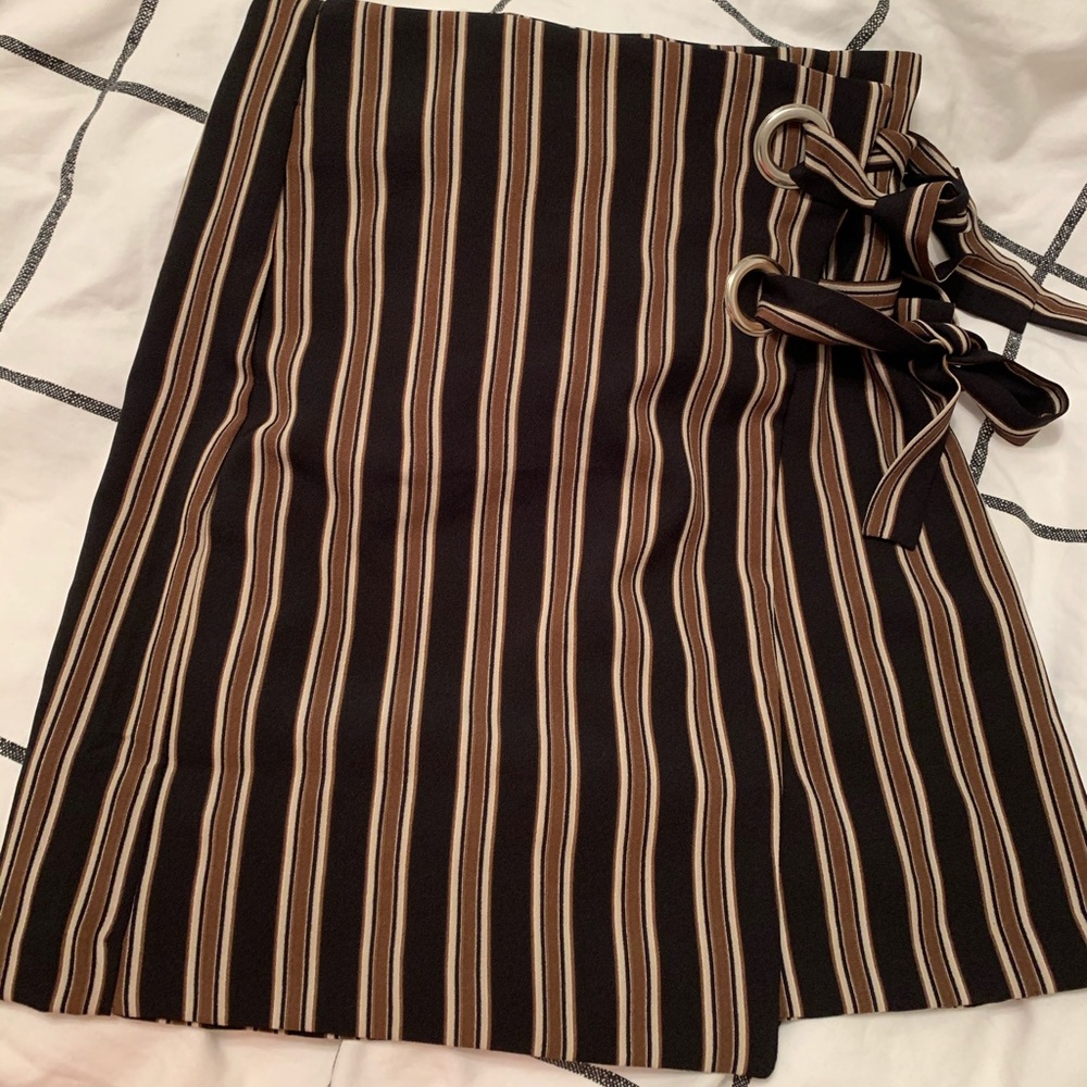 Wrap tie skirt